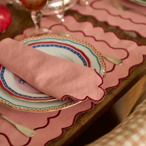 Wavy Napkin, Salmon with Red